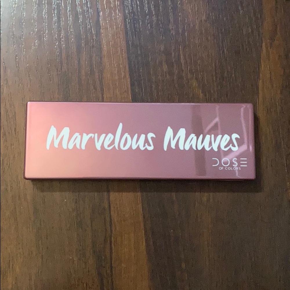eyeshadow palette